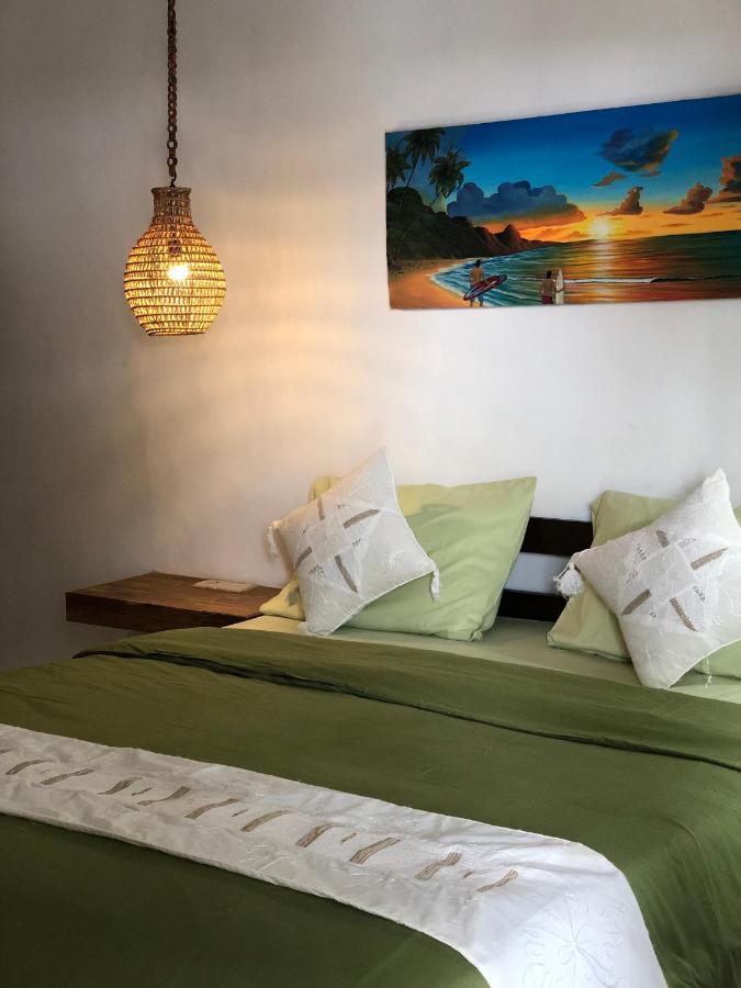 Cape Rose2 Hotell Gili Trawangan Exteriör bild